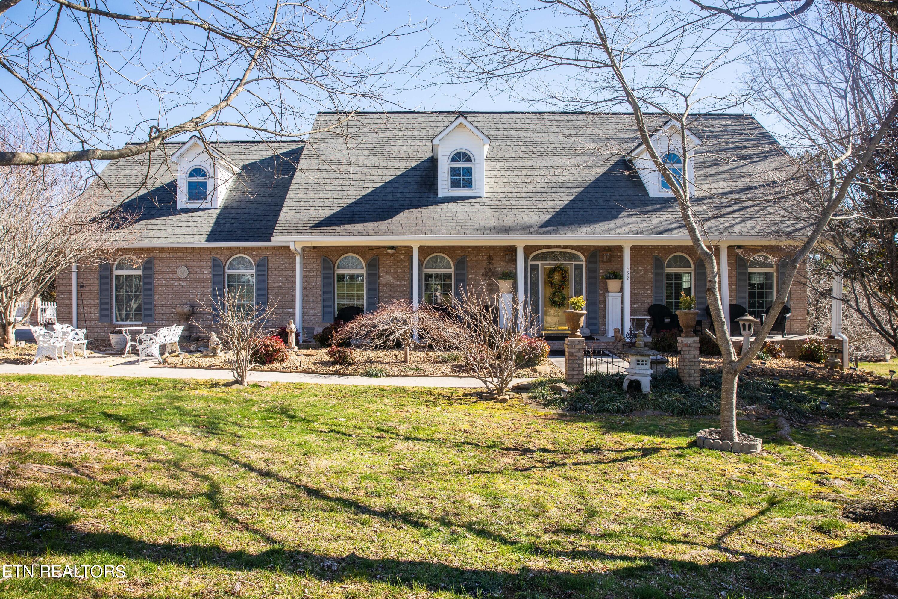 New Tazewell, Tennessee, 37825, United States, 5 Bedrooms Bedrooms, ,4 BathroomsBathrooms,Residential,For Sale,1795344