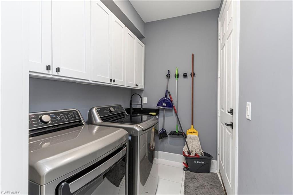 Naples, Florida, 34117, United States, 3 Bedrooms Bedrooms, ,3 BathroomsBathrooms,Residential,For Sale,1993020