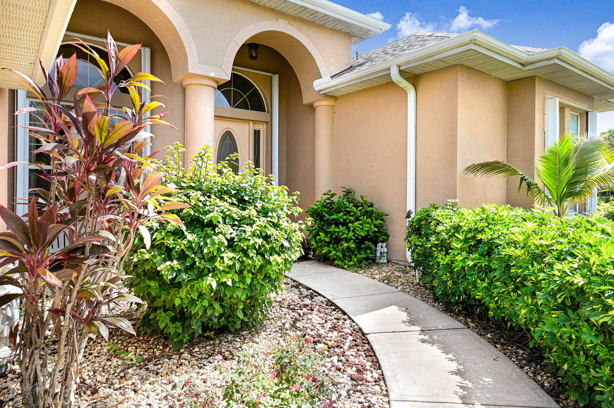 Palm Bay, Florida, 32908, United States, 4 Bedrooms Bedrooms, ,4 BathroomsBathrooms,Residential,For Sale,1978216
