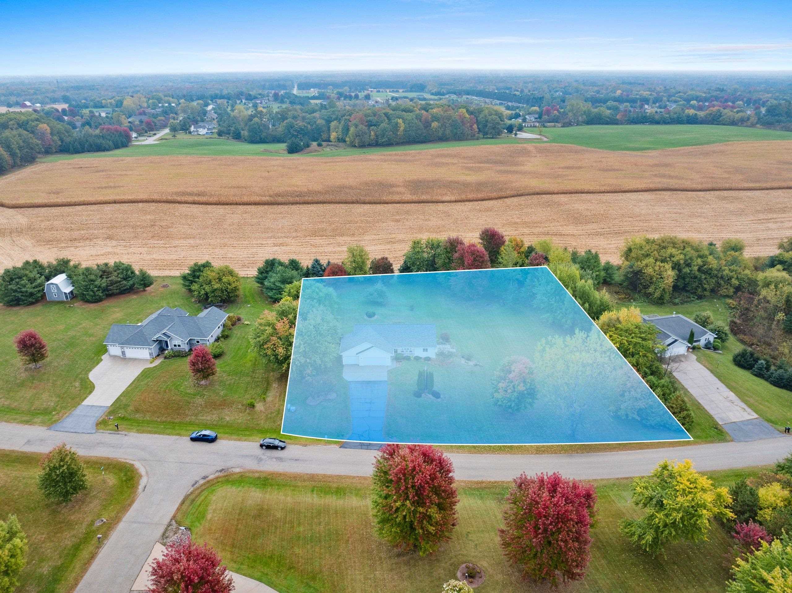 SOBIESKI, Wisconsin, 54171, United States, 5 Bedrooms Bedrooms, ,3 BathroomsBathrooms,Residential,For Sale,1965395