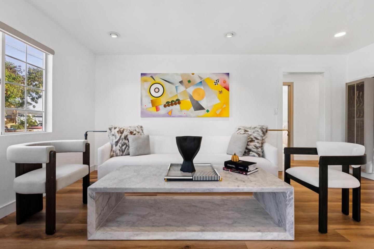 East Palo Alto, California, 94303, United States, 3 Bedrooms Bedrooms, ,2 BathroomsBathrooms,Residential,For Sale,1947382