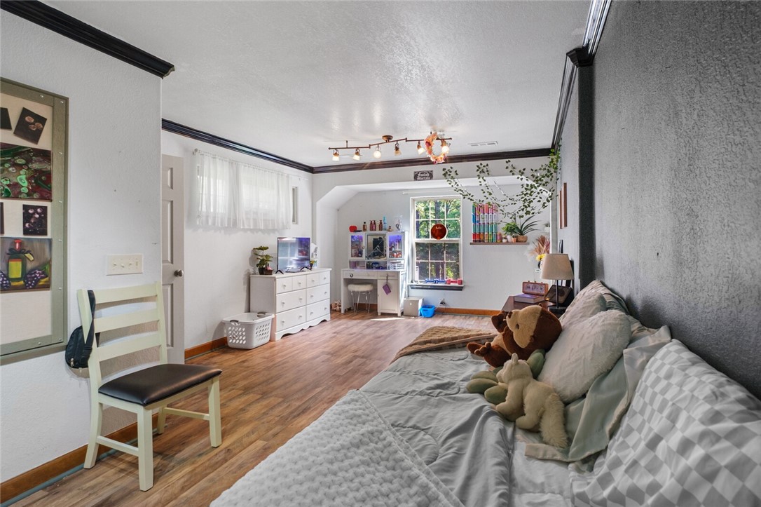 Bella Vista, Arkansas, 72714, United States, 4 Bedrooms Bedrooms, ,3 BathroomsBathrooms,Residential,For Sale,1949126