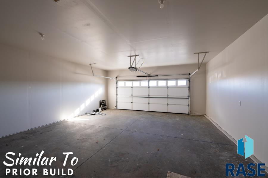 Sioux Falls, South Dakota, 57110, United States, 4 Bedrooms Bedrooms, ,2 BathroomsBathrooms,Residential,For Sale,1834808