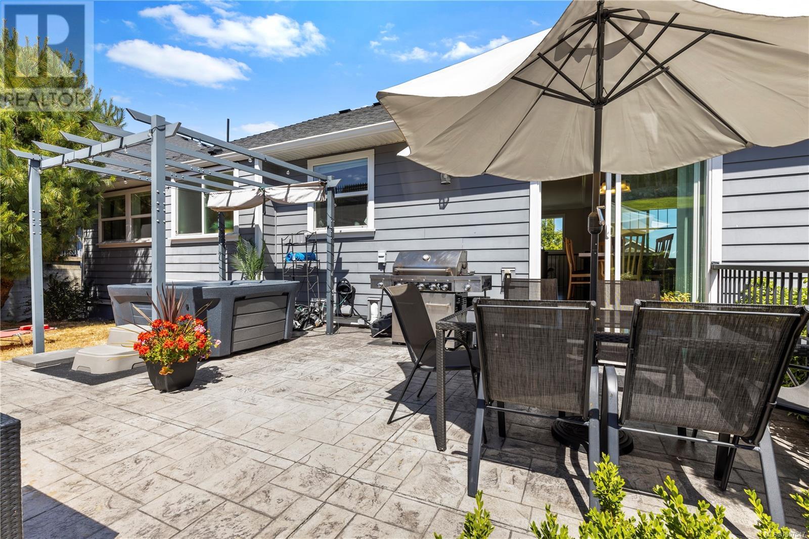 LANGFORD, British Columbia, V9B 0L2, CA, 5 Bedrooms Bedrooms, ,5 BathroomsBathrooms,Residential,For Sale,1896938