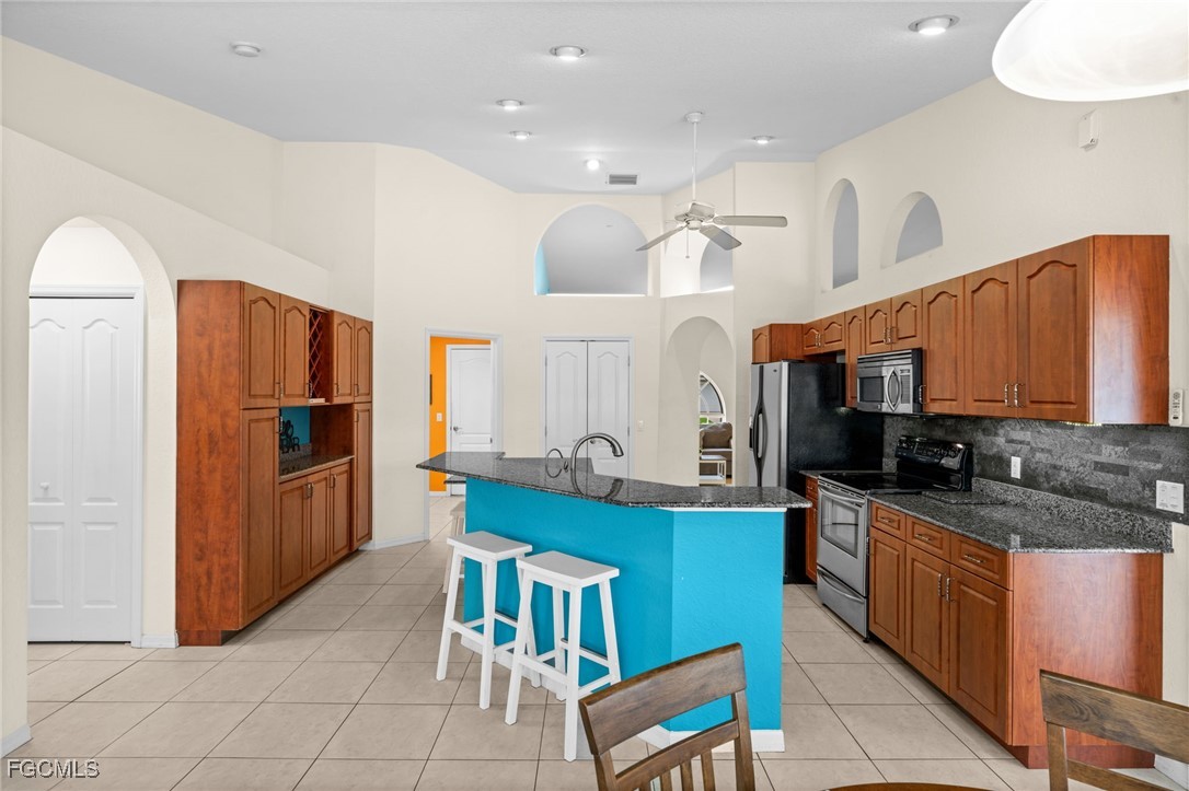 Cape Coral, Florida, 33990, United States, 3 Bedrooms Bedrooms, ,2 BathroomsBathrooms,Residential,For Sale,1937566
