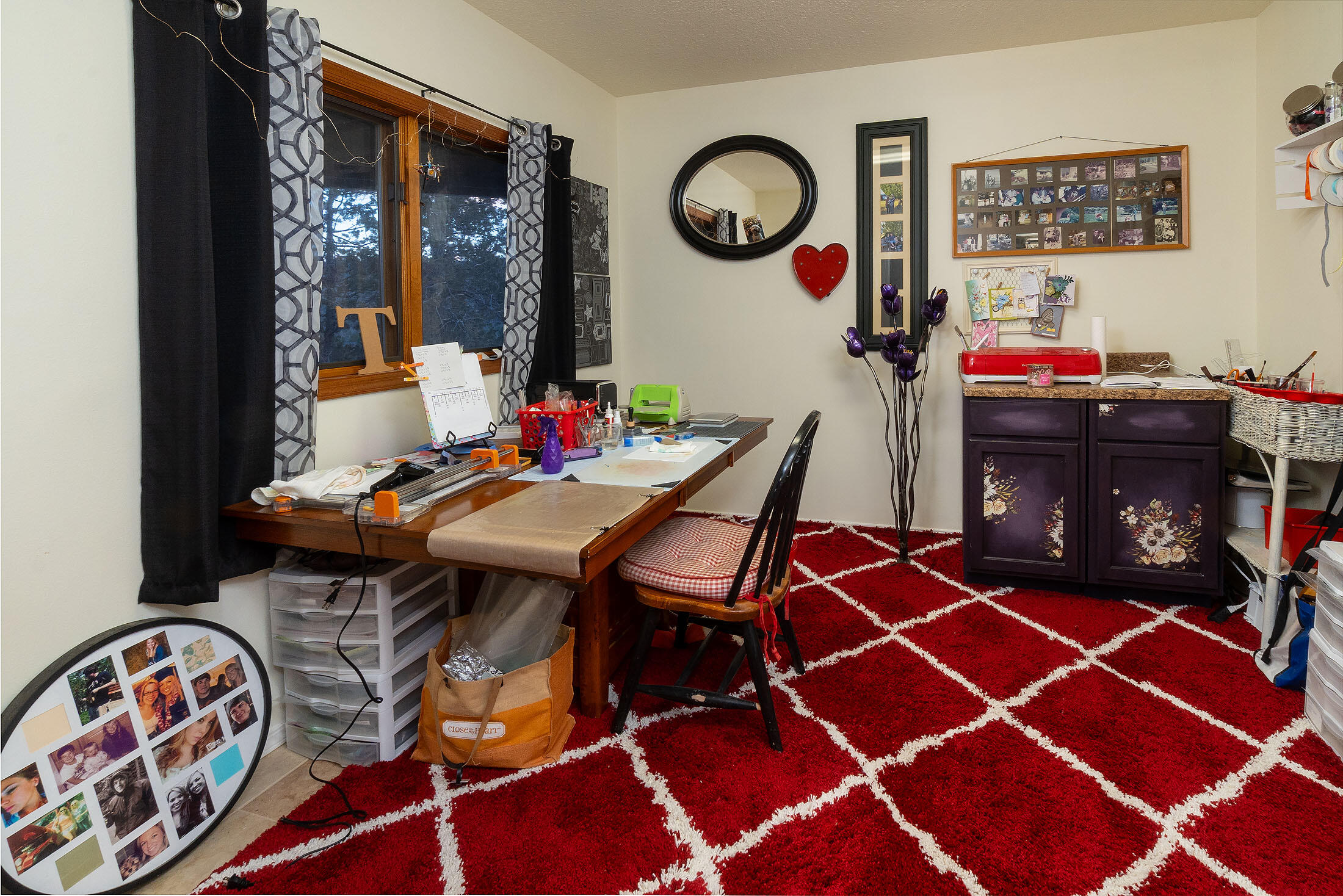 Prineville, Oregon, 97754, United States, 3 Bedrooms Bedrooms, ,3 BathroomsBathrooms,Residential,For Sale,1847629
