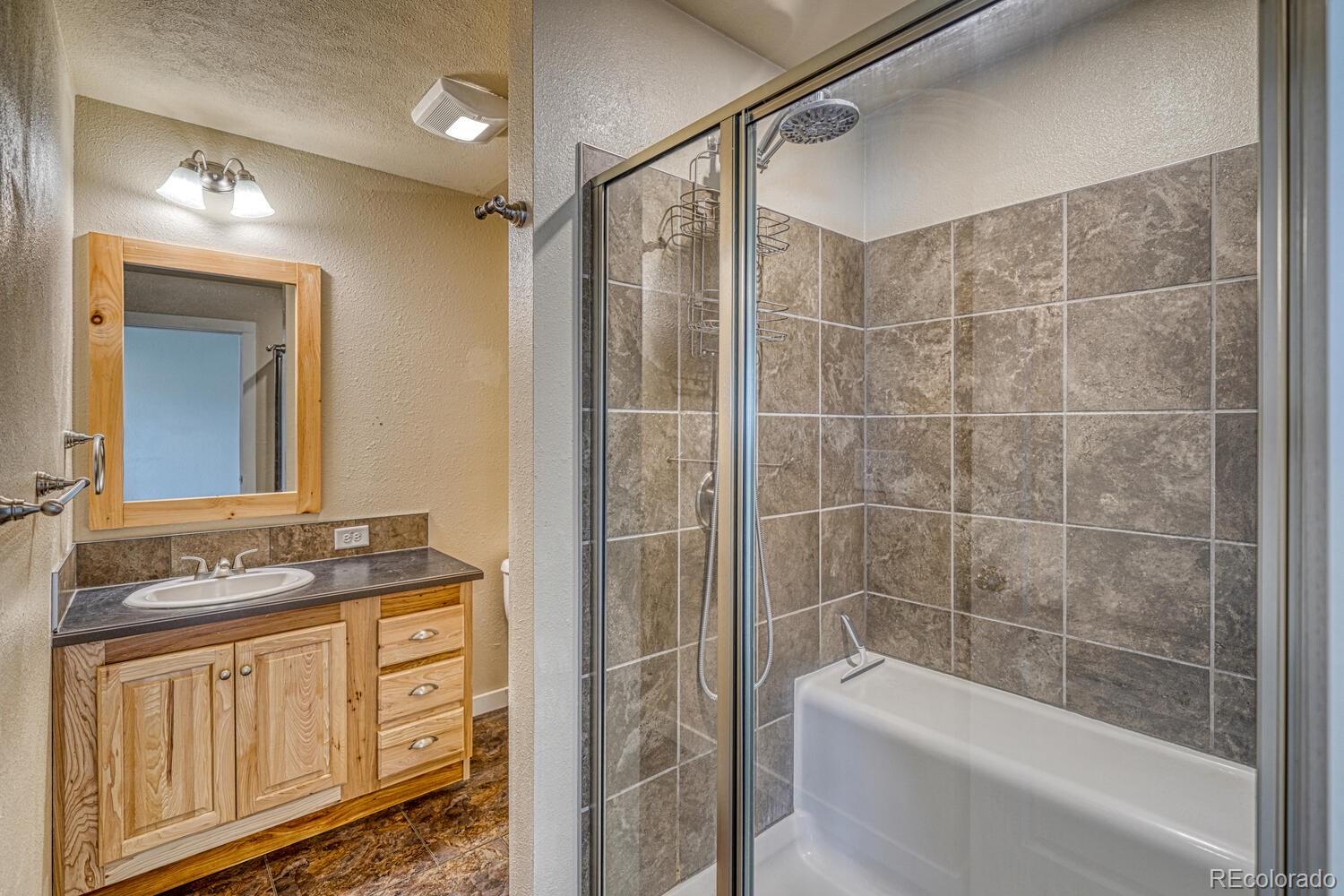 Leadville, Colorado, 80461, United States, 3 Bedrooms Bedrooms, ,2 BathroomsBathrooms,Residential,For Sale,1847315