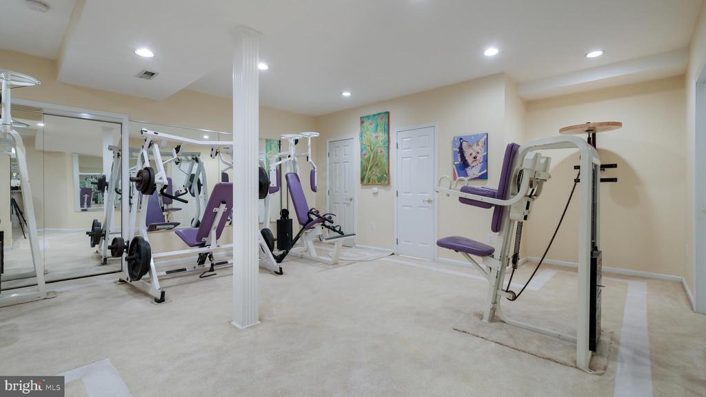 Huntingdon Valley, Pennsylvania, 19006, United States, 4 Bedrooms Bedrooms, ,4 BathroomsBathrooms,Residential,For Sale,1992077