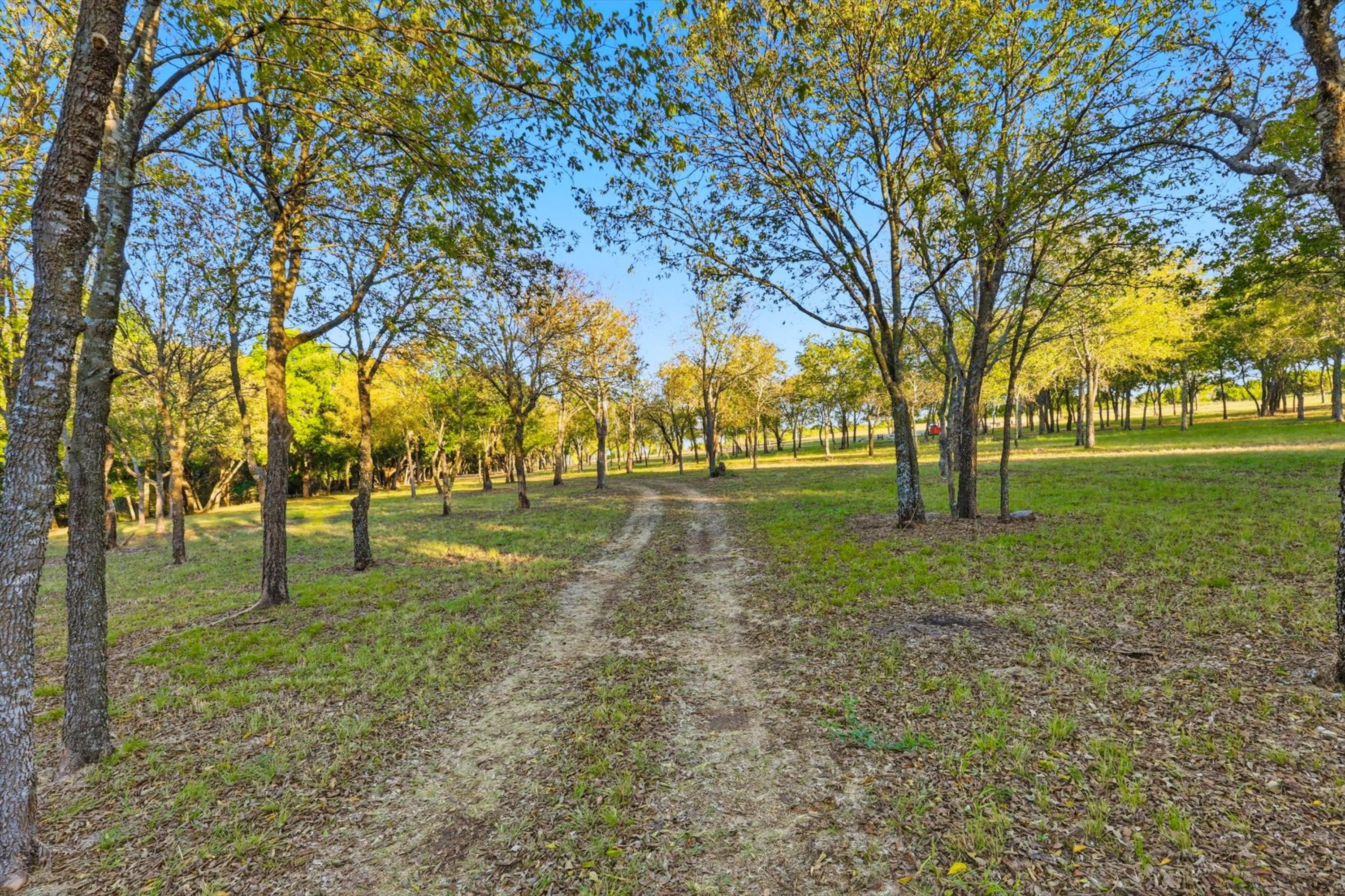  20 Acre Ranchette near luxury golf community in prestigious Aledo ISD - 物件實景