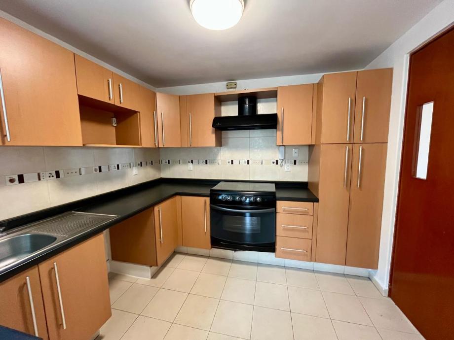 Ej?rcito Nacional, Miguel Hidalgo, Ciudad de México, 11550, Mexico, 3 Bedrooms Bedrooms, ,2 BathroomsBathrooms,Residential,For Sale,Ej?rcito Nacional,1676662