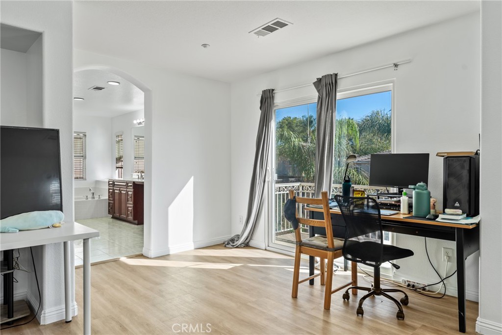 Riverside, California, 92501, United States, 5 Bedrooms Bedrooms, ,3 BathroomsBathrooms,Residential,For Sale,2003384