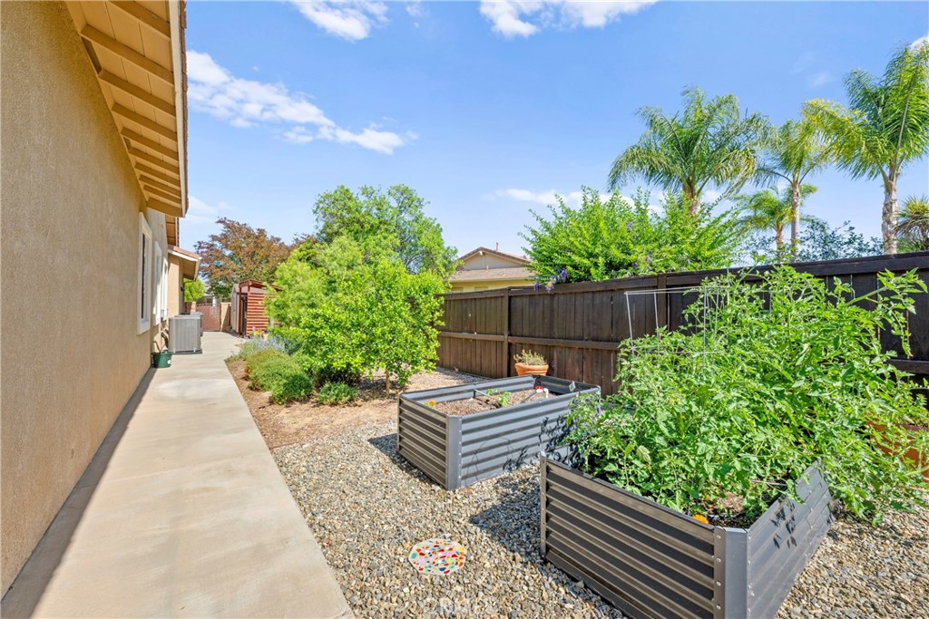Murrieta, California, 92562, United States, 5 Bedrooms Bedrooms, ,3 BathroomsBathrooms,Residential,For Sale,1837849