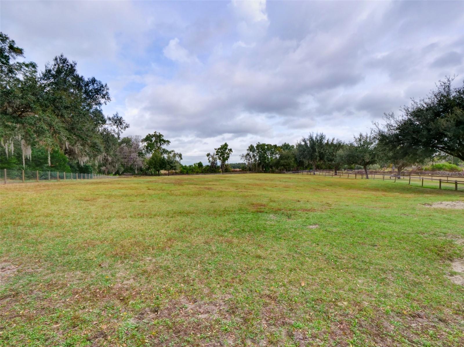 Wildwood, Florida, 34785, United States, 3 Bedrooms Bedrooms, ,2 BathroomsBathrooms,Residential,For Sale,2002543