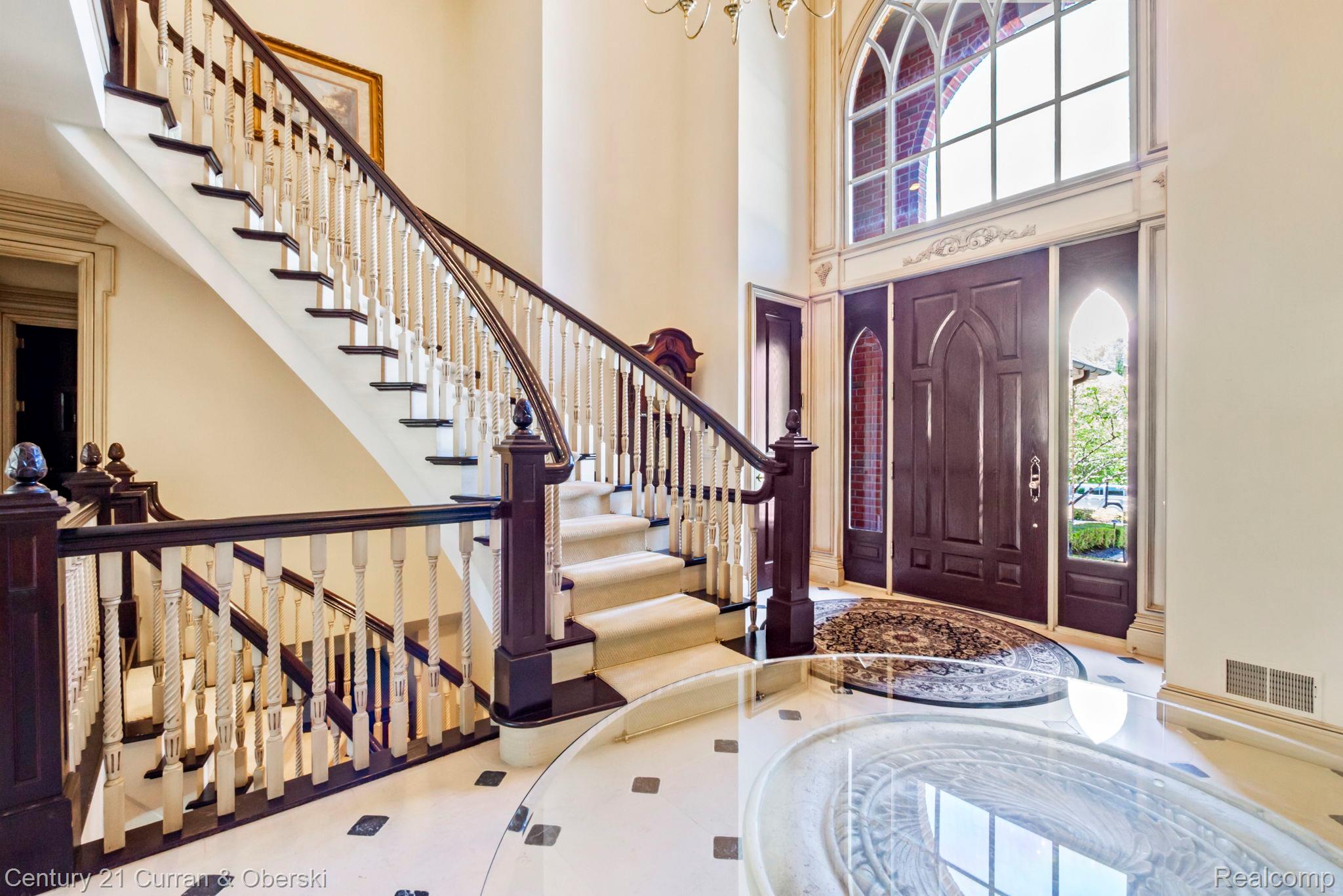 Northville, Michigan, 48168, United States, 5 Bedrooms Bedrooms, ,6 BathroomsBathrooms,Residential,For Sale,2023704