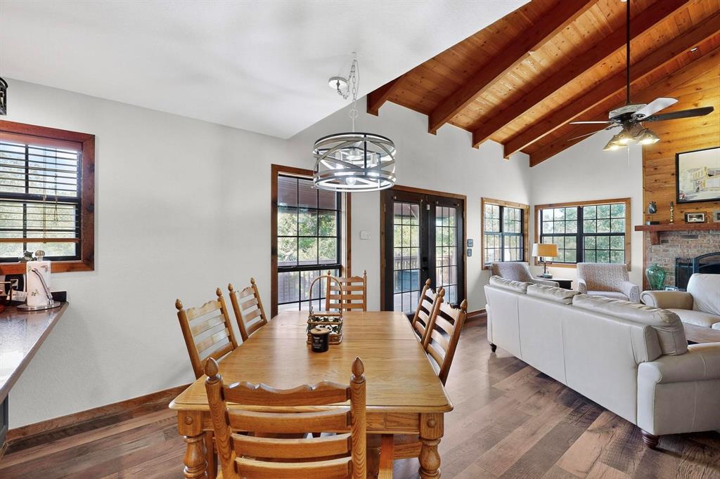 Sunset, Texas, 76270, United States, 4 Bedrooms Bedrooms, ,4 BathroomsBathrooms,Residential,For Sale,1974104