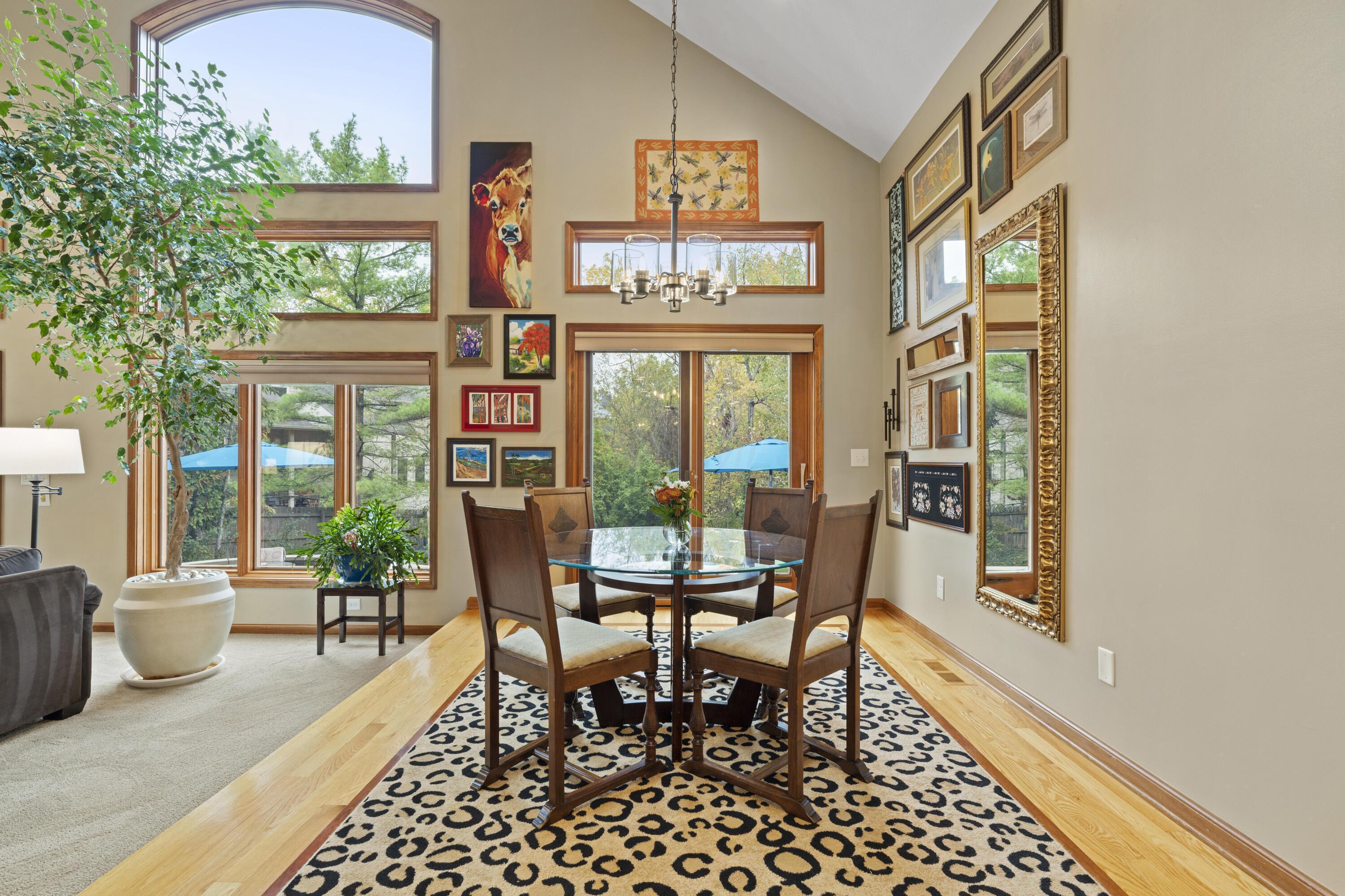 Columbus, Ohio, 43230, United States, 4 Bedrooms Bedrooms, ,4 BathroomsBathrooms,Residential,For Sale,1970472