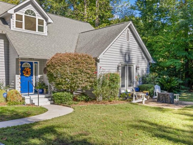 Fort Mill, South Carolina, 29708, United States, 4 Bedrooms Bedrooms, ,3 BathroomsBathrooms,Residential,For Sale,1977828