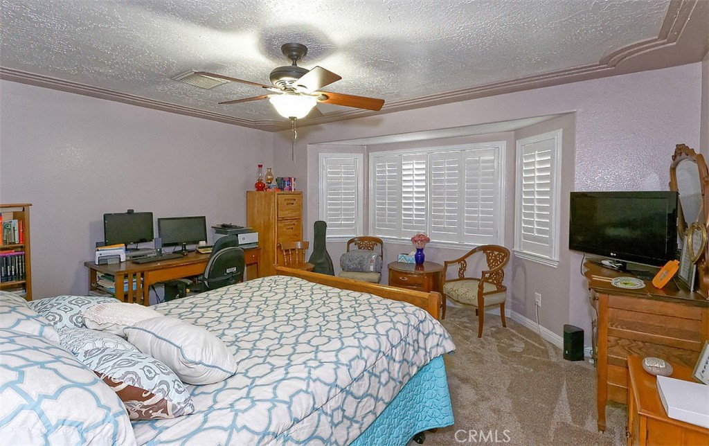 Oak Hills, California, 92344, United States, 4 Bedrooms Bedrooms, ,3 BathroomsBathrooms,Residential,For Sale,1942623