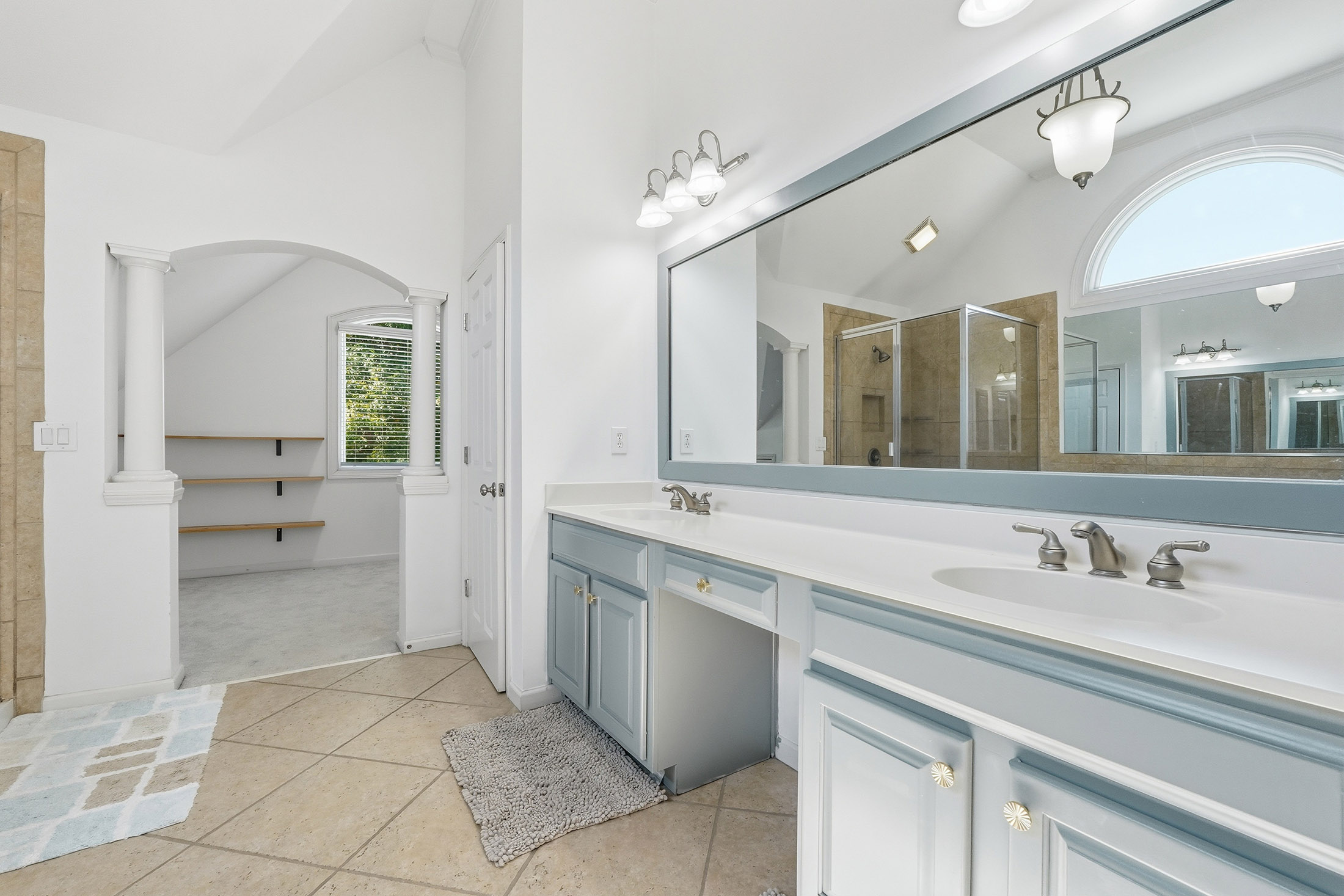  Beautifully Appointed Home in Sought-After Woodmont - 物件實景