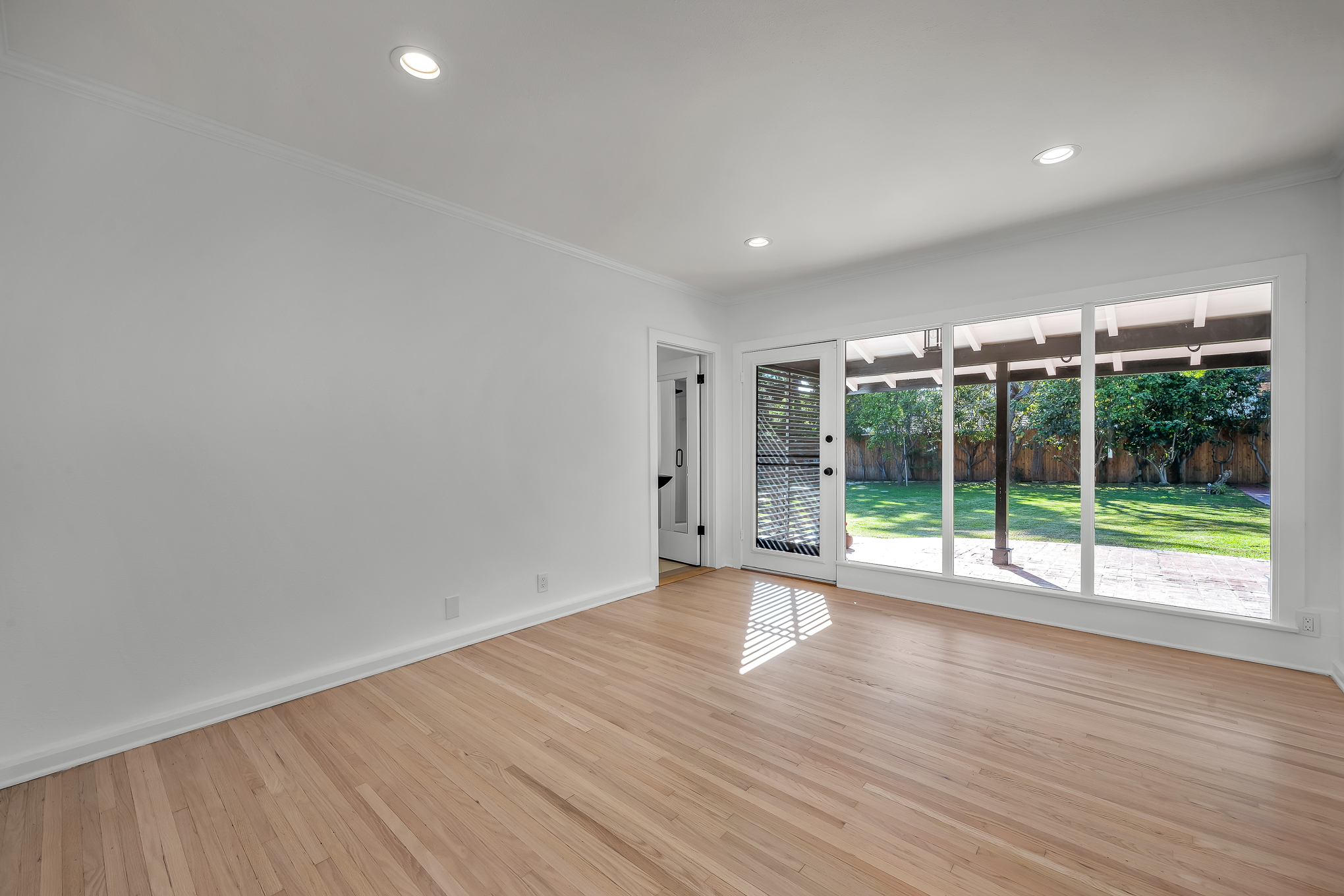  629 N Rexford Dr - 物件實景