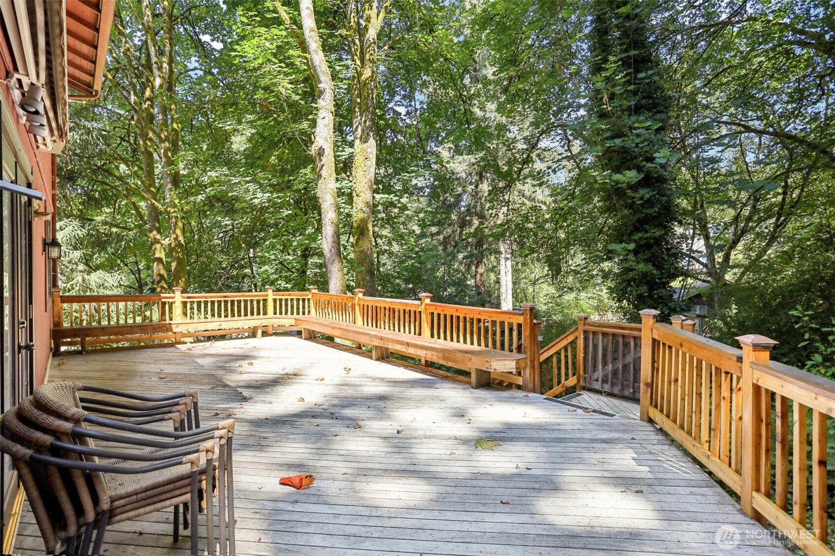 Lake Forest Park, Washington, 98155, United States, 4 Bedrooms Bedrooms, ,2 BathroomsBathrooms,Residential,For Sale,1936982