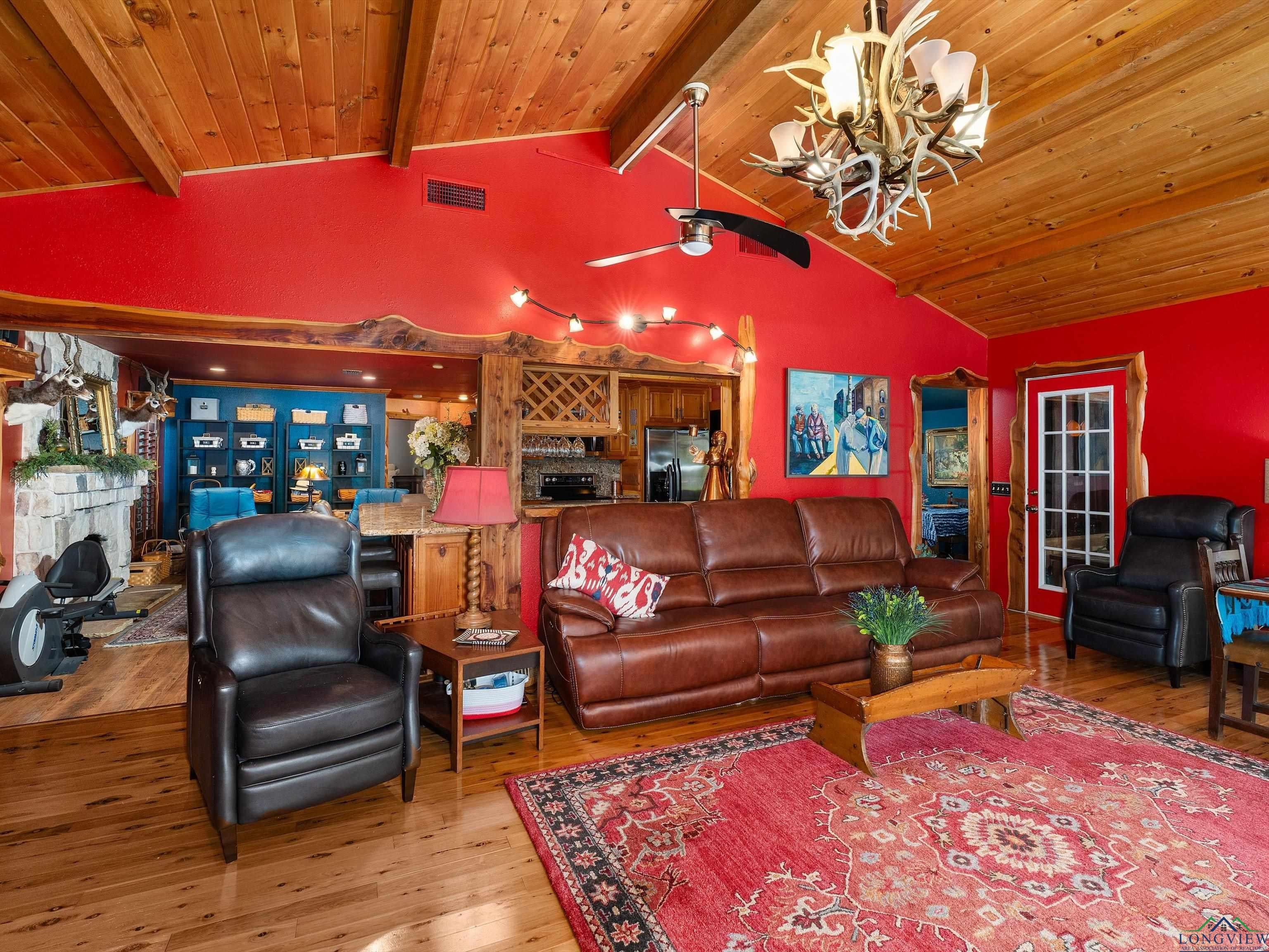 Karnack, Texas, 75661, United States, 3 Bedrooms Bedrooms, ,3 BathroomsBathrooms,Residential,For Sale,1975449