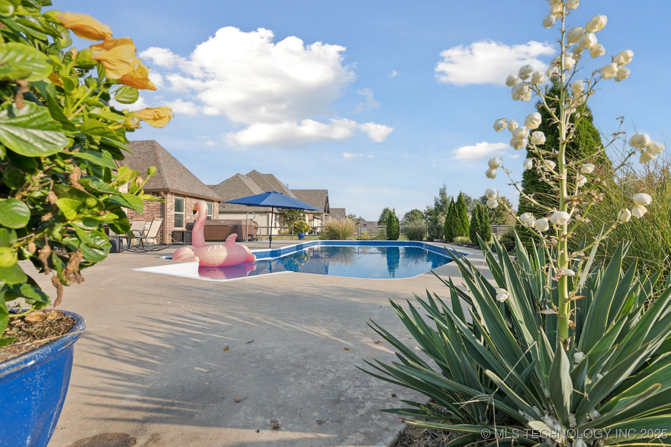 Owasso, Oklahoma, 74055, United States, 4 Bedrooms Bedrooms, ,4 BathroomsBathrooms,Residential,For Sale,1962662