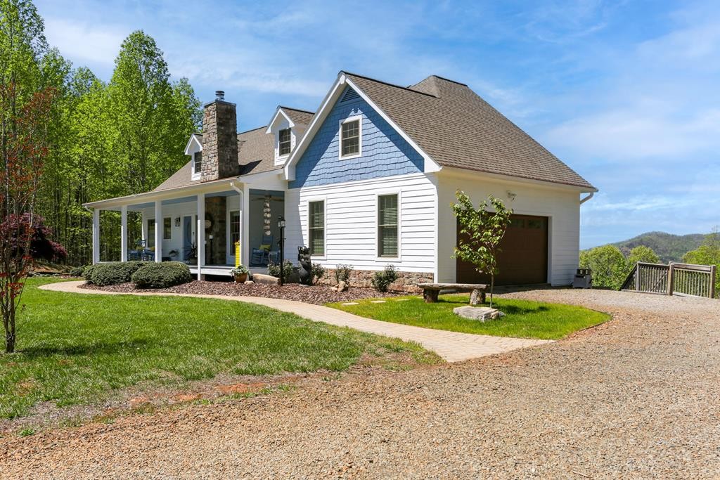 Warne, North Carolina, 28909, United States, 3 Bedrooms Bedrooms, ,3 BathroomsBathrooms,Residential,For Sale,1878165