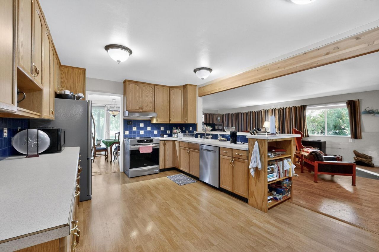 Albuquerque, New Mexico, 87107, United States, 4 Bedrooms Bedrooms, ,3 BathroomsBathrooms,Residential,For Sale,1917384