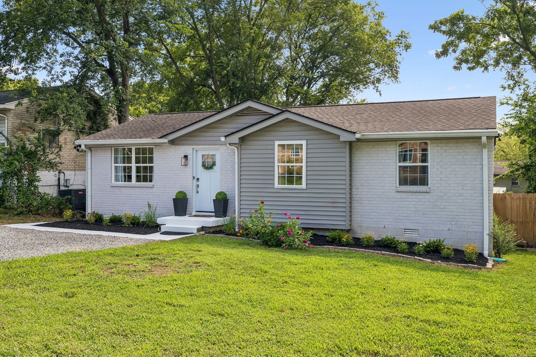Briarwick Dr, Nashville, TN 37218 #1