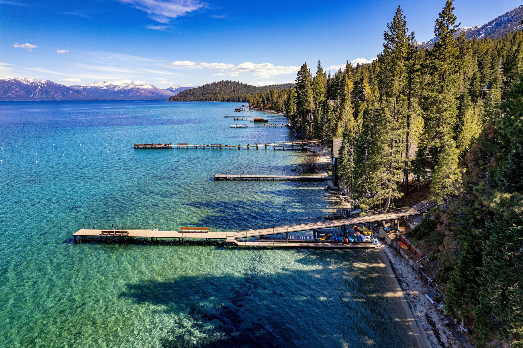  Lake Tahoe Sanctuary with HOA Pier, Beach, and Buoy Field - 物件實景