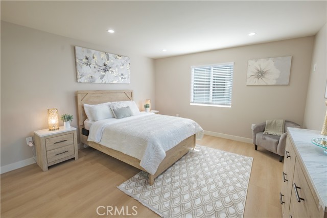 Compton, California, 90220, United States, 6 Bedrooms Bedrooms, ,5 BathroomsBathrooms,Residential,For Sale,2048011