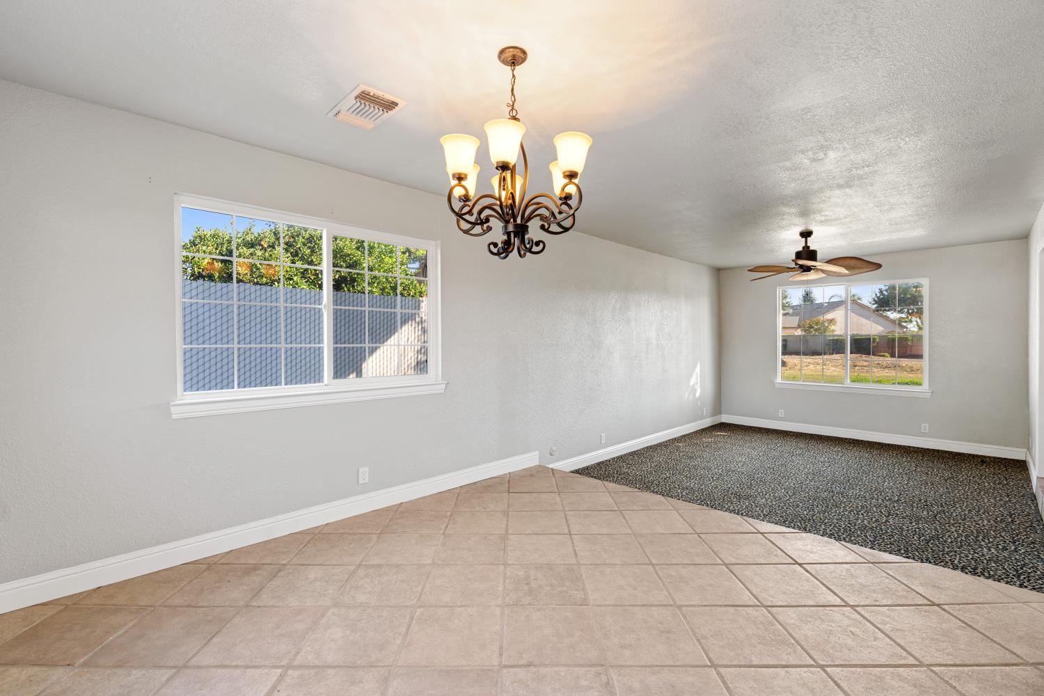 Madera, California, 93637, United States, 4 Bedrooms Bedrooms, ,3 BathroomsBathrooms,Residential,For Sale,1981188