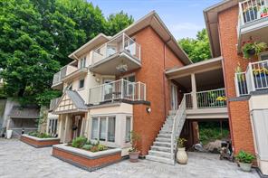 Ottawa, Ontario, K1N 9N7, CA, 2 Bedrooms Bedrooms, ,3 BathroomsBathrooms,Residential,For Sale,1966889