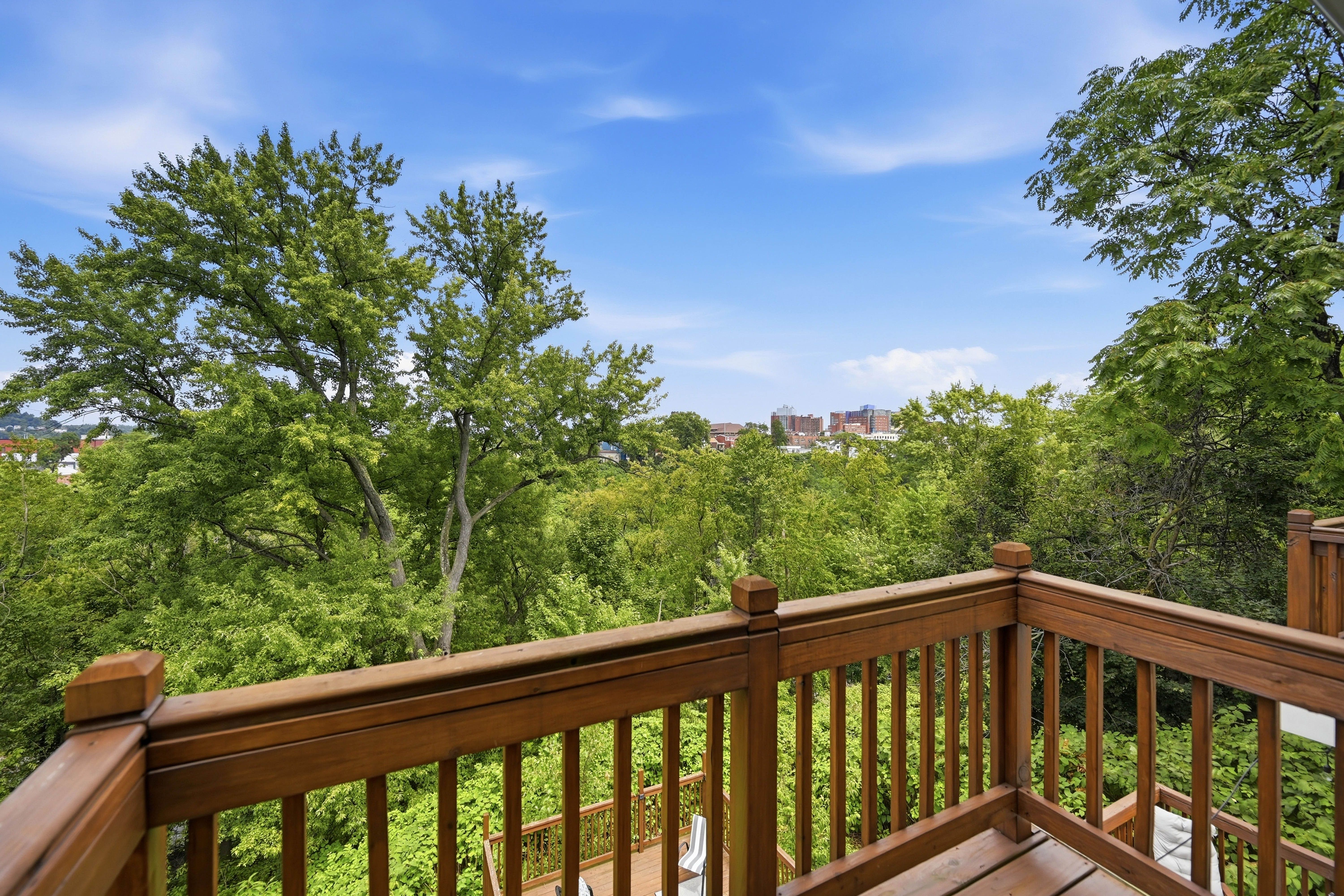  3721 Melwood Avenue, Pittsburgh, PA 15213 - 物件實景