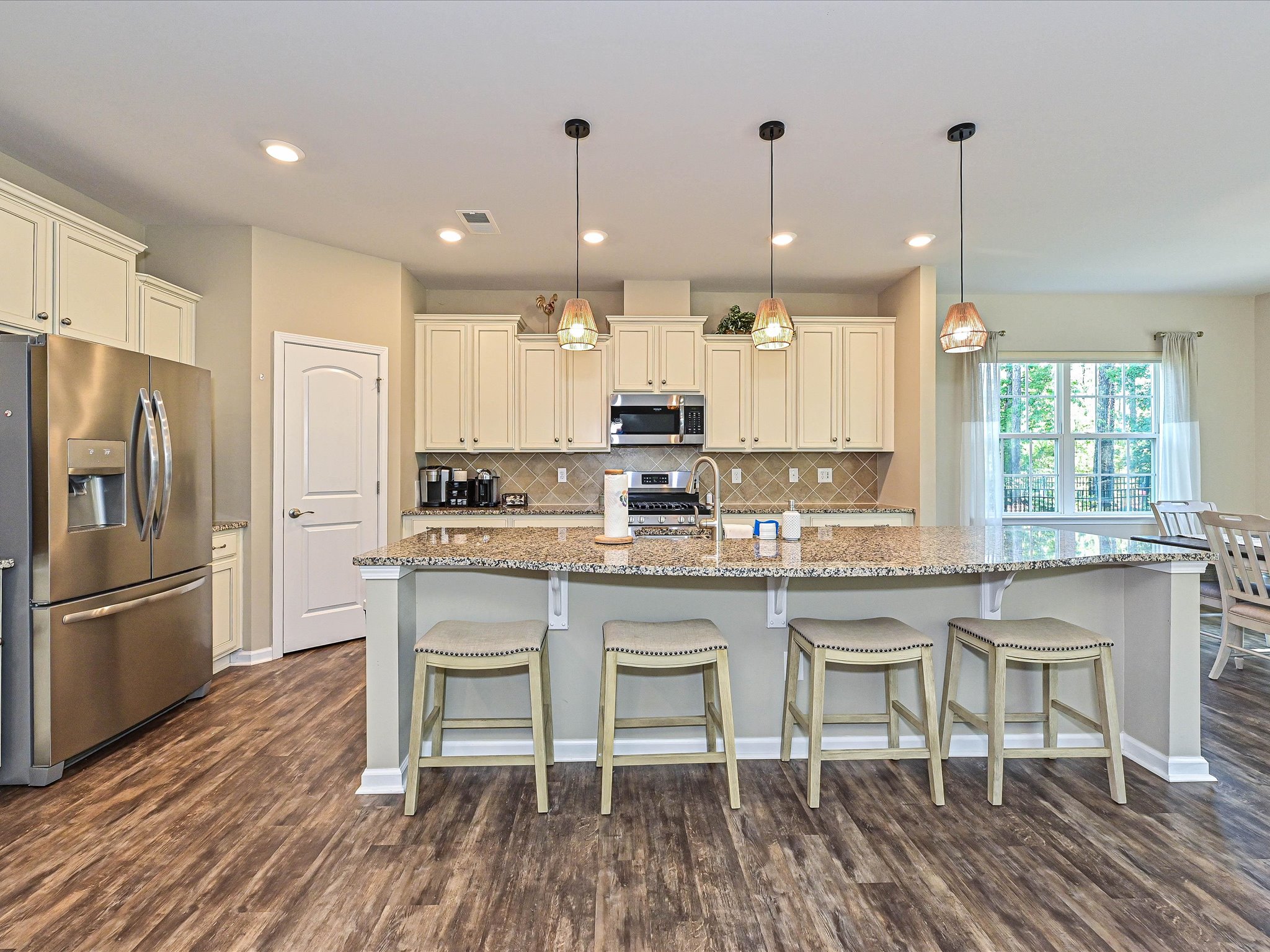 Mount Holly, North Carolina, 28120, United States, 4 Bedrooms Bedrooms, ,3 BathroomsBathrooms,Residential,For Sale,2049218