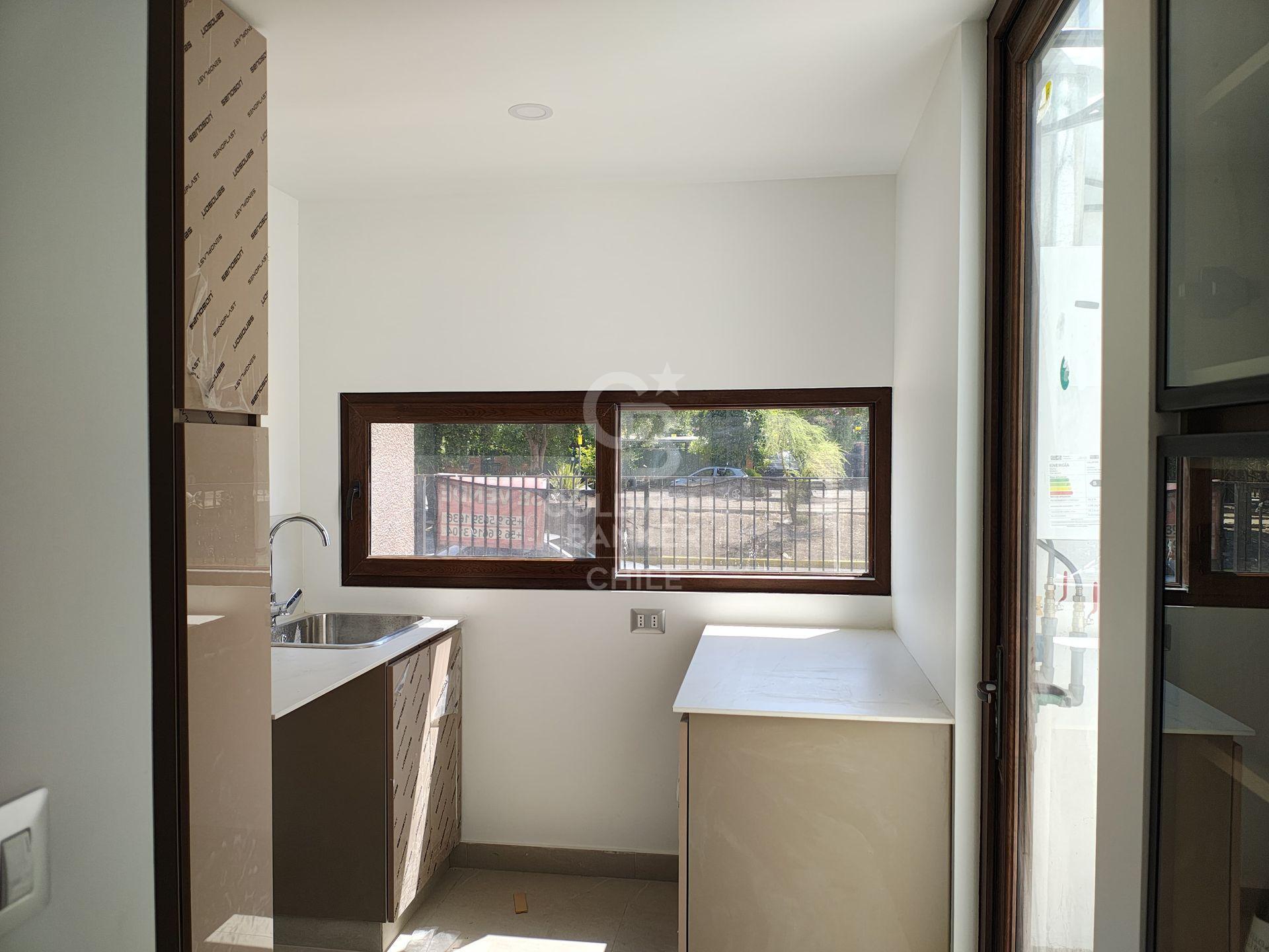 Colina, Chile, 4 Bedrooms Bedrooms, ,3 BathroomsBathrooms,Residential,For Sale,1994931