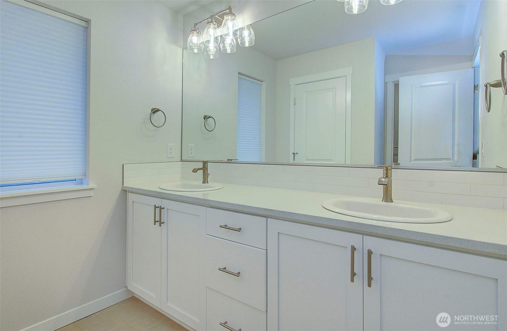 Vancouver, Washington, 98665, United States, 4 Bedrooms Bedrooms, ,3 BathroomsBathrooms,Residential,For Sale,2001006