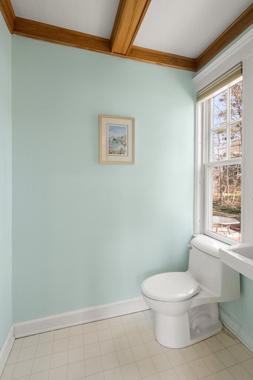 Milton, Massachusetts, 02186, United States, 3 Bedrooms Bedrooms, ,3 BathroomsBathrooms,Residential,For Sale,1941050