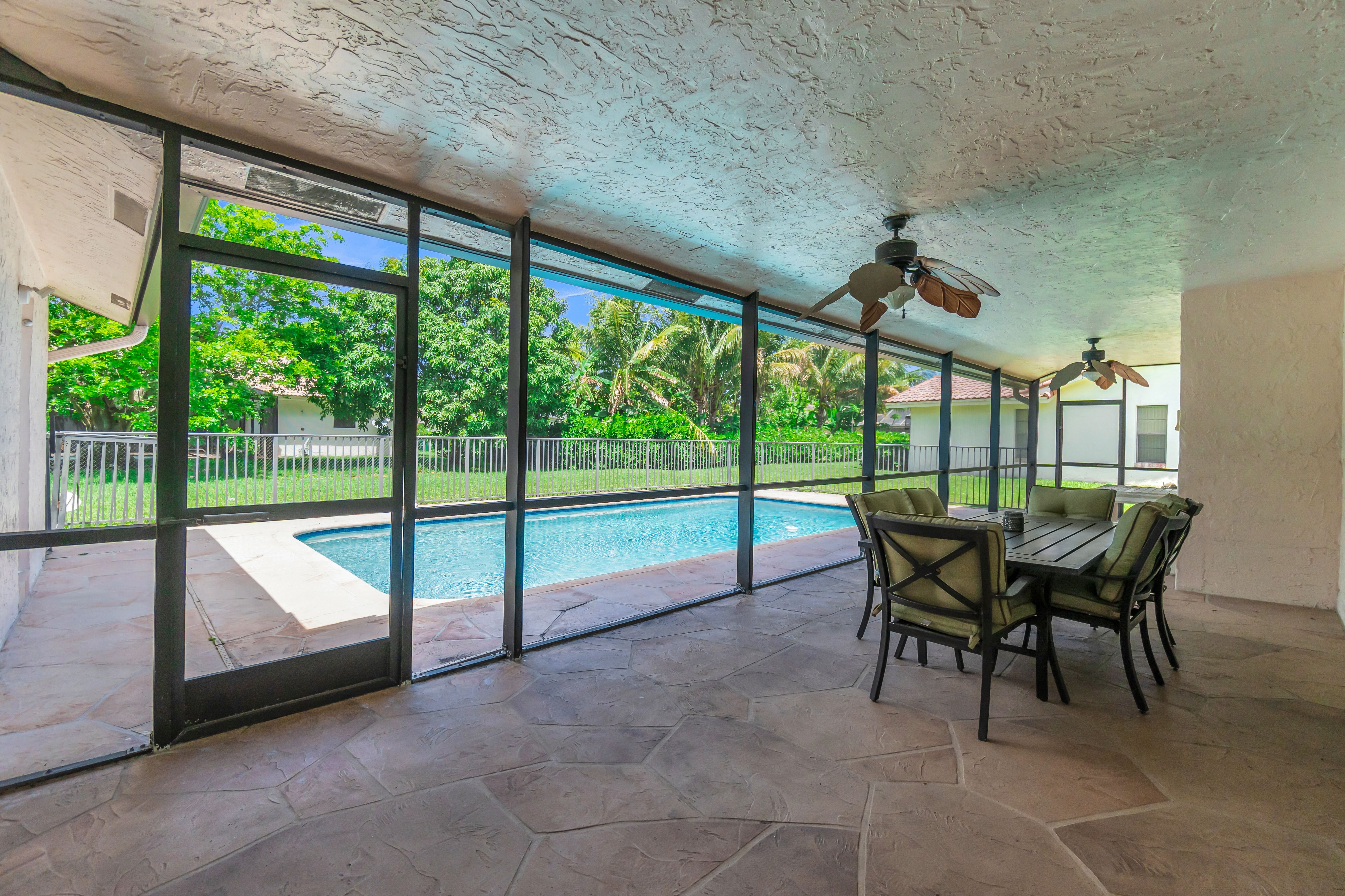  895 NW 110th Lane, Coral Springs, FL, 33071 - 物件實景