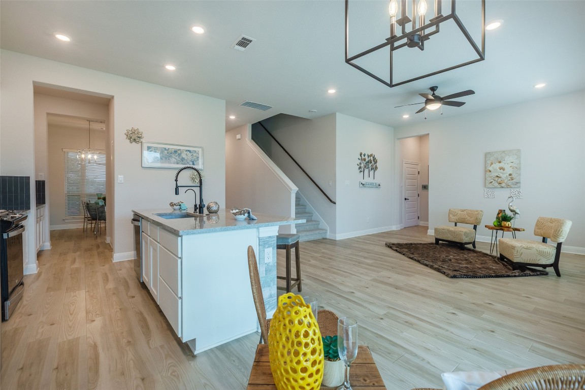 Bastrop, Texas, 78602, United States, 5 Bedrooms Bedrooms, ,4 BathroomsBathrooms,Residential,For Sale,1885305