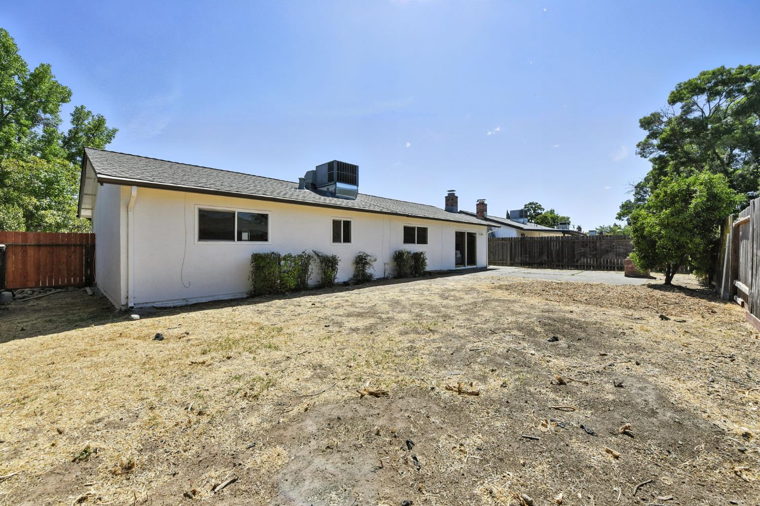 Roseville, California, 95678, United States, 4 Bedrooms Bedrooms, ,2 BathroomsBathrooms,Residential,For Sale,1891756