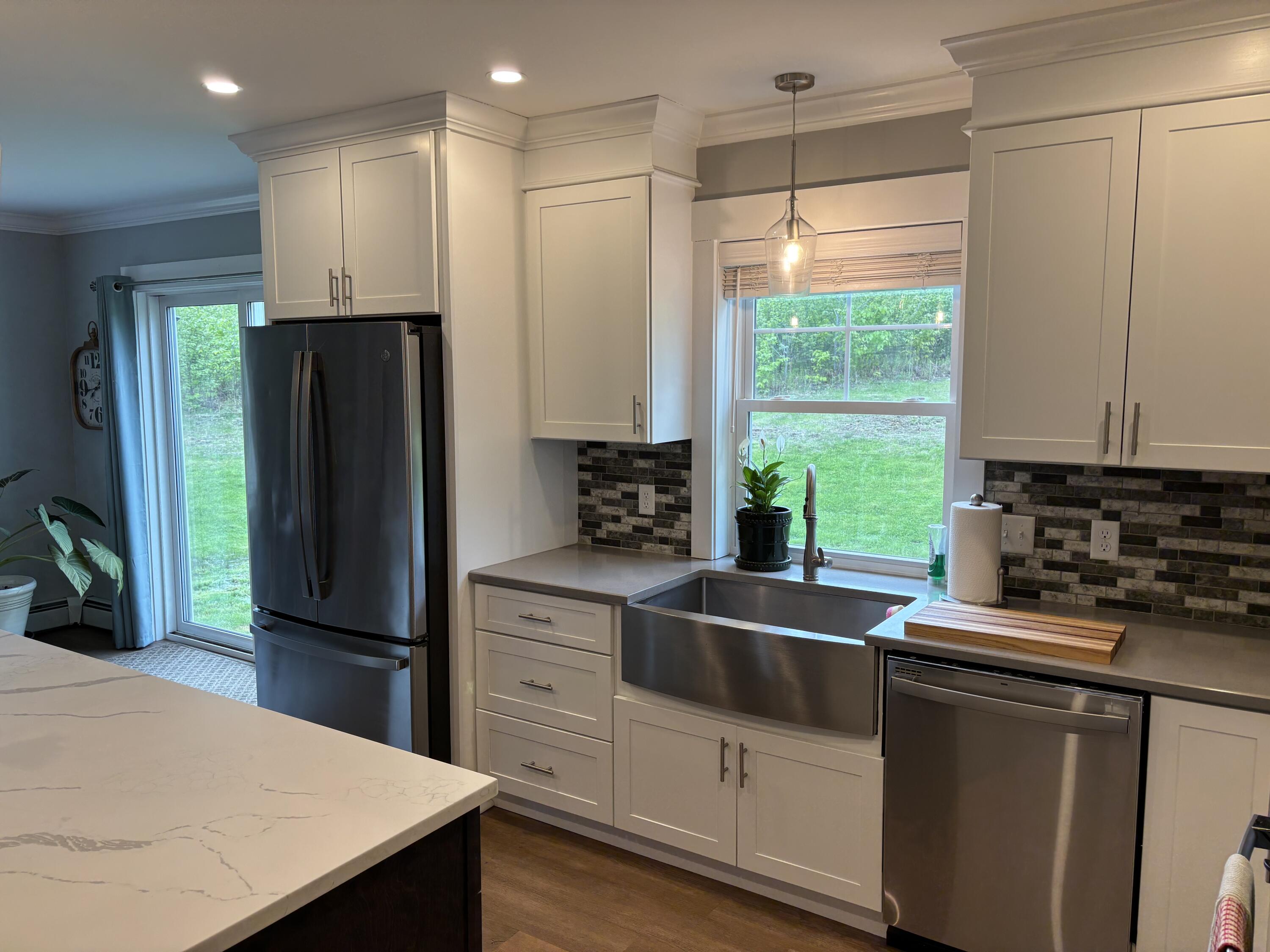 Auburn, Maine, 04210, United States, 3 Bedrooms Bedrooms, ,3 BathroomsBathrooms,Residential,For Sale,1921263
