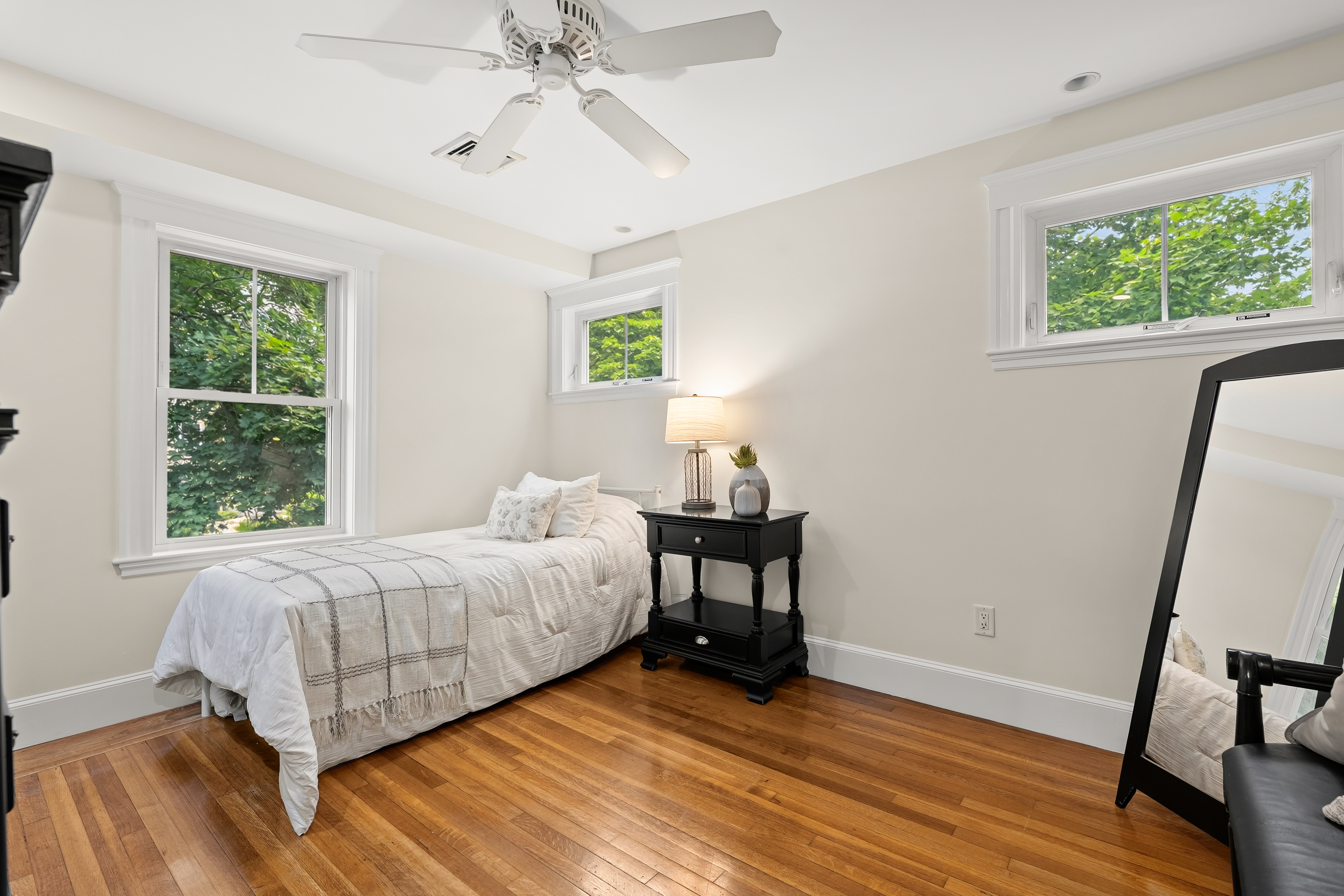  158 Lowell Street, Arlington, MA, 02474 - 物件實景
