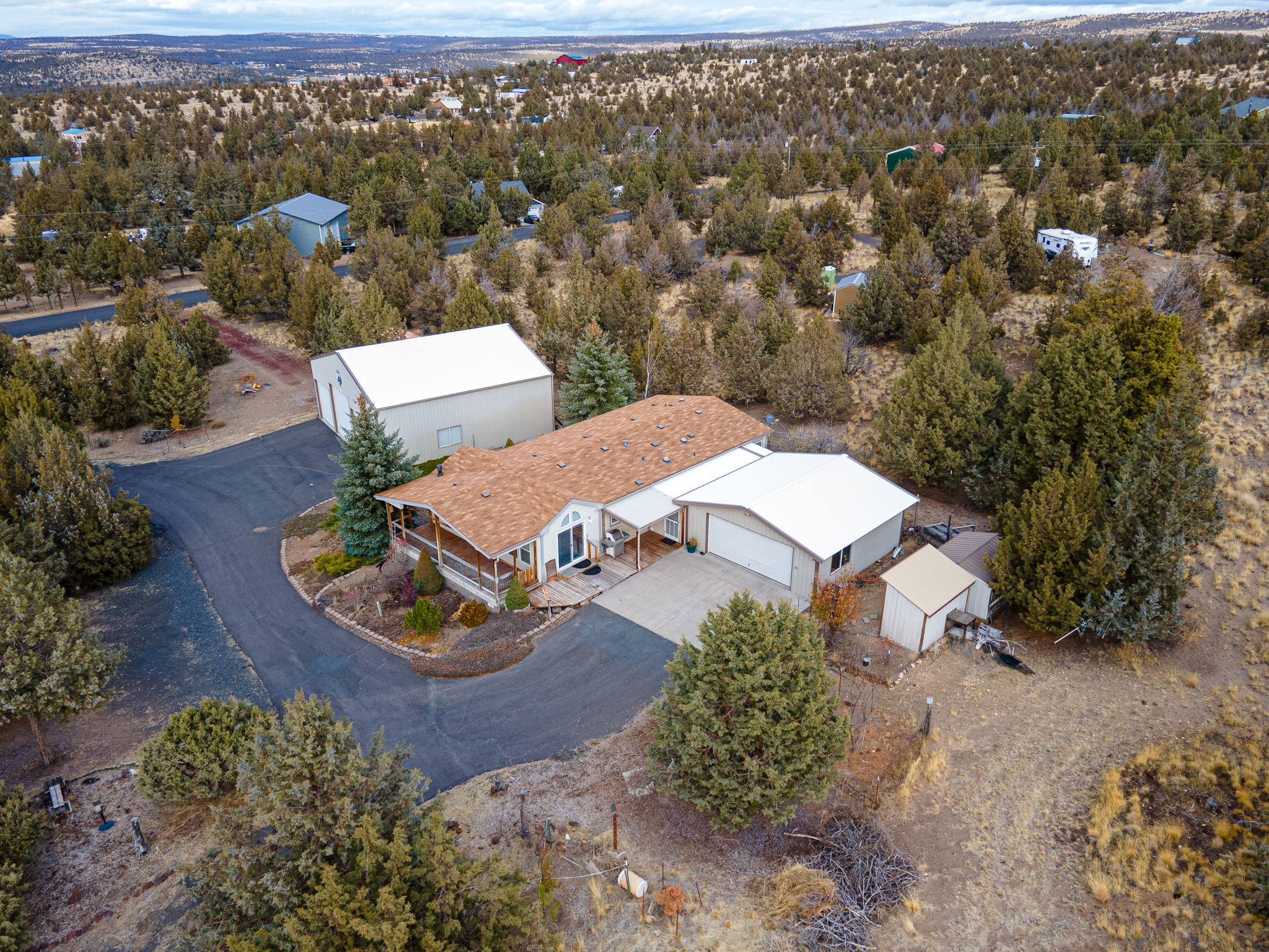 5459 SE Pawnee Lp., Prineville, Oregon, 97754, United States, 3 Bedrooms Bedrooms, ,2 BathroomsBathrooms,Residential,For Sale,5459 SE Pawnee Lp.,1658566
