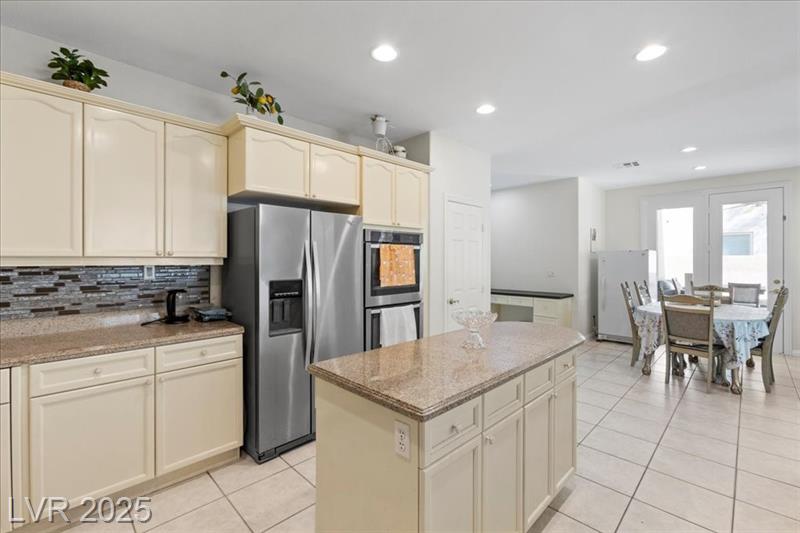 Henderson, Nevada, 89052, United States, 4 Bedrooms Bedrooms, ,4 BathroomsBathrooms,Residential,For Sale,1903011