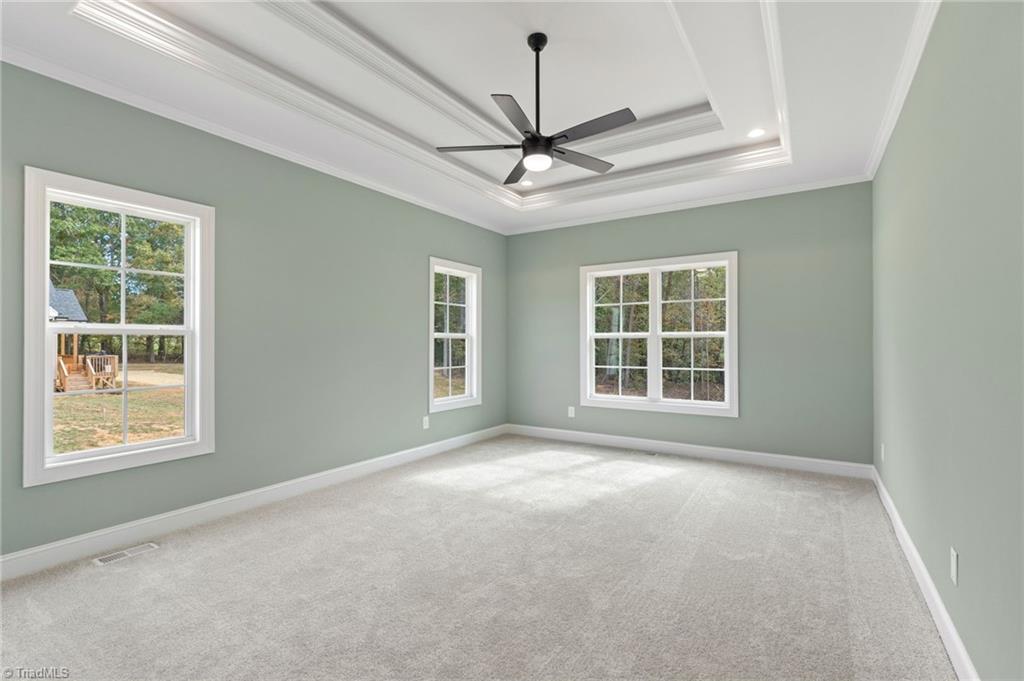 Lexington, North Carolina, 27295, United States, 3 Bedrooms Bedrooms, ,3 BathroomsBathrooms,Residential,For Sale,1840545