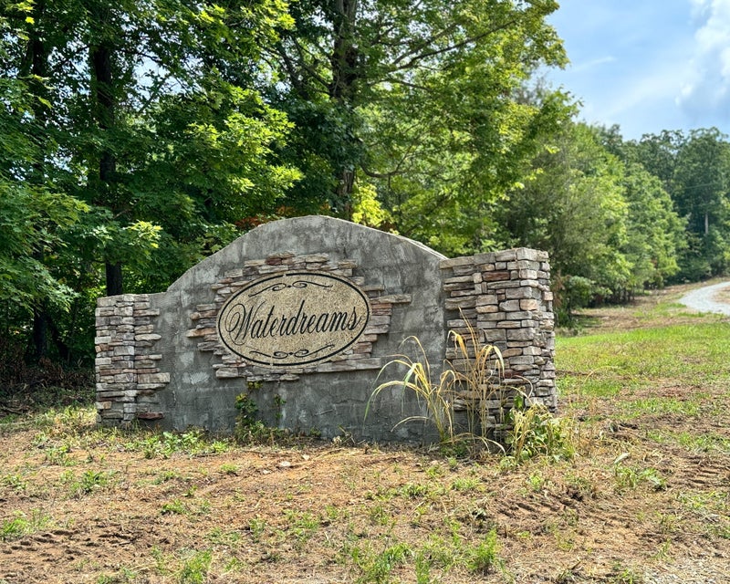 Somerset, Kentucky, 42501, United States, ,Residential,For Sale,1923151