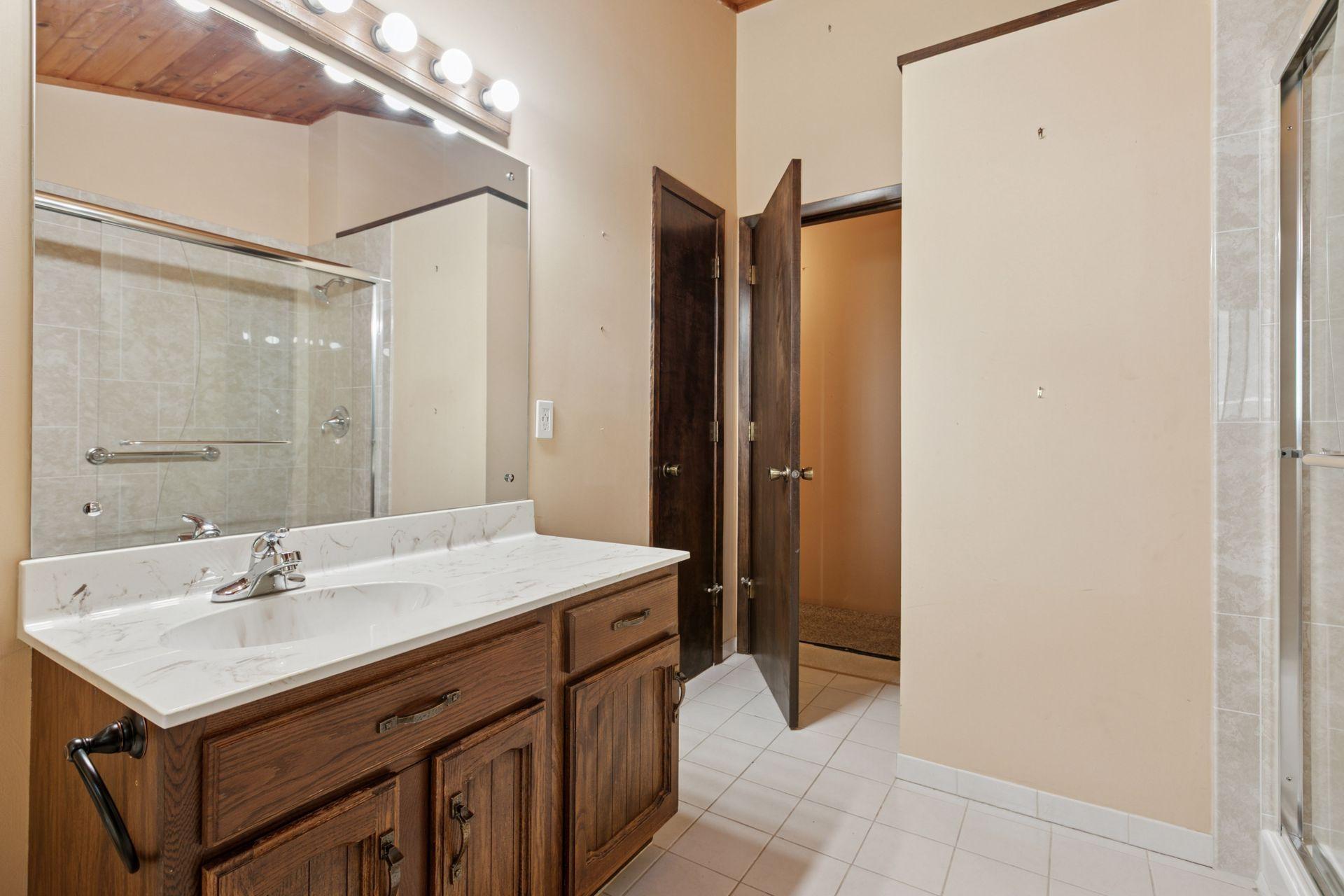 Golden Valley, Minnesota, 55416, United States, 2 Bedrooms Bedrooms, ,Residential,For Sale,1970516