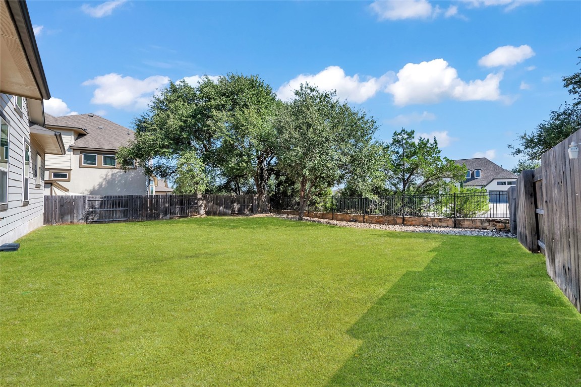 Georgetown, Texas, 78628, United States, 5 Bedrooms Bedrooms, ,5 BathroomsBathrooms,Residential,For Sale,1969205